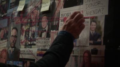Wisdom_of_the_Crowd_S01E13_mkv5025.jpg
